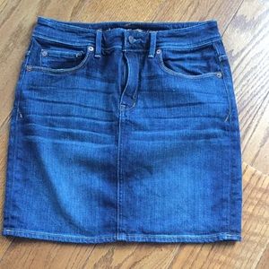 Ruehl No. 925 Denim Skirt - Size 28